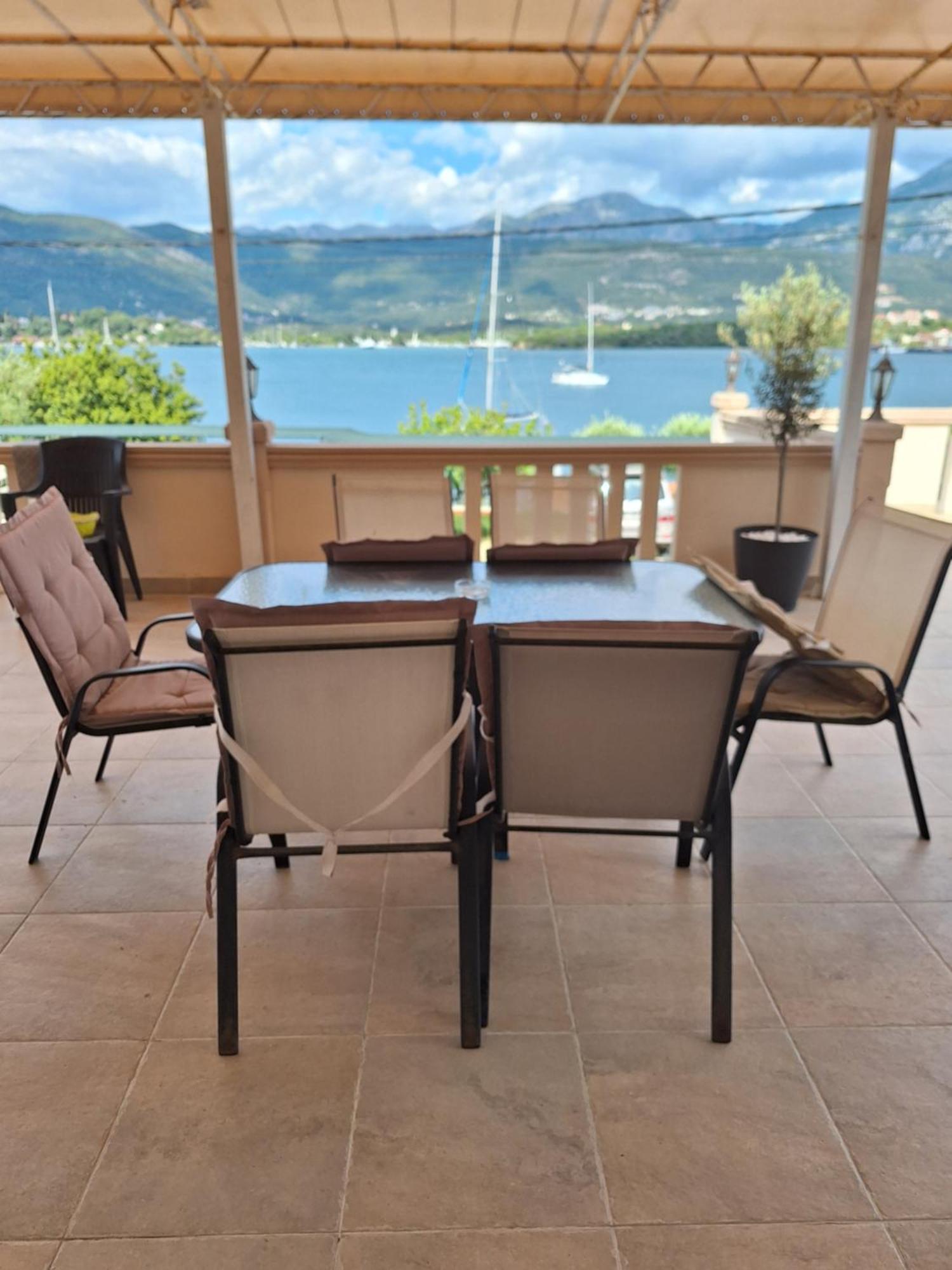 Apartments Klakor Ps Tivat Exterior photo