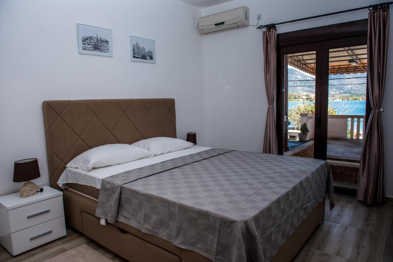 Apartments Klakor Ps Tivat Exterior photo